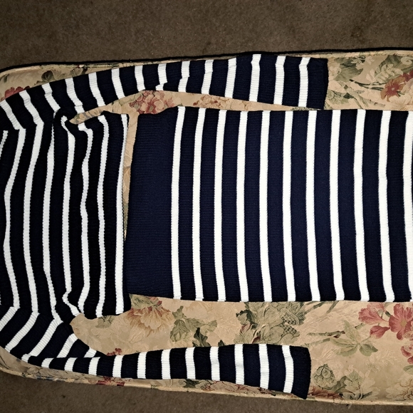 Asos - Picture 2 of 2